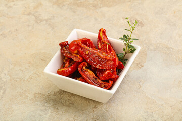 Sun-dried tomato in olive oil