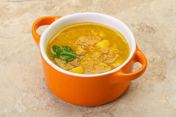 Pea soup with smoked meat