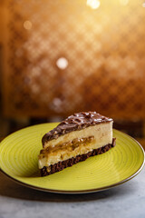 Caramel cheesecake with chocolate topping