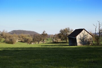 Obraz premium barn in the field