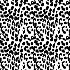 hand-drawn seamless animal pattern. perfect for printing fabrics, t-shirts, packaging, brochures. EPS10