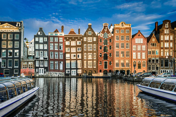 Fototapeta na wymiar Traditional buildings of Amsterdam, Netherlands