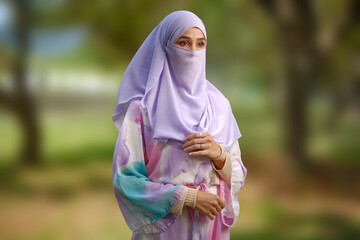 muslim woman wearing niqab fashion