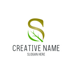 Obraz premium green Letter S company logo