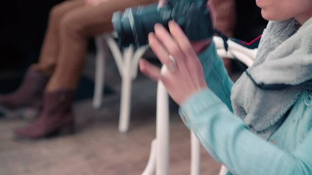 photographer and journalist at press conference