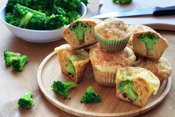 Cupcakes stuffed with broccoli