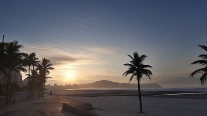 Obraz na płótnie Canvas Sunrise at beach