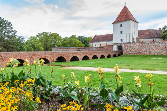 Sarvar Castle (Nadasdy var), Western Transdanubia, Hungary