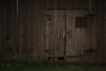 Fototapeta na wymiar old abandoned building barn wall door at the dalles mountain ranch homestead columbia river gorge washington state