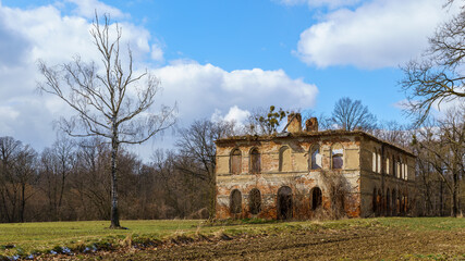 Fototapeta Ruiny kompleks młyński budynek mieszkalny obraz