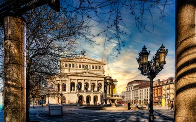 Blick auf die Alte Oper - altes Opernhaus, ein markantes Konzerthaus in Frankfurt am Main, Deutschland. © EKH-Pictures