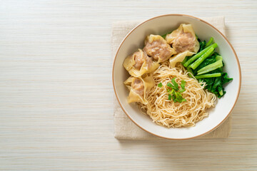 dried egg noodles with pork wonton or pork dumplings without soup