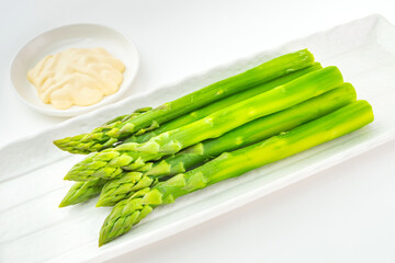 ボイルしたアスパラガス