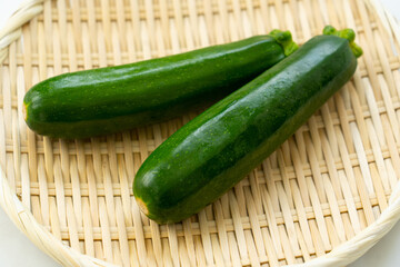 野菜　ズッキーニ