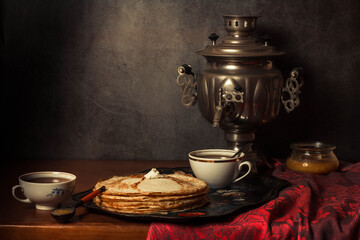 coffee, cup, drink, tea, beverage, espresso, hot, food, breakfast, cafe, black, white, brown, teapot, mug, caffeine, kitchen, table, morning, grinder, vintage, isolated, machine, traditional, saucer
