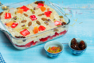Lab e Shireen Desi Pakistani Indian food sweet 