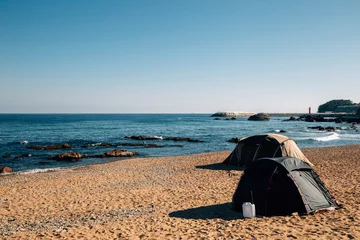 Crédence de cuisine en verre imprimé Plage de Camps Bay, Le Cap, Afrique du Sud Igari beach and camping tent in Pohang, Korea