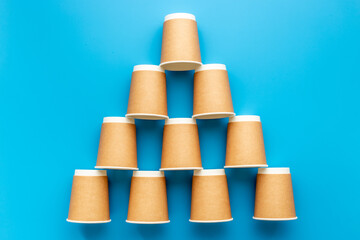 Paper cups pattern. Take away coffee or tea cups, top view