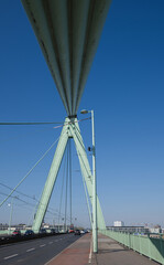 Severinsbrücke über den Rhein in Köln 2