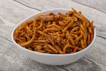 Asian Fried noodle with chicken