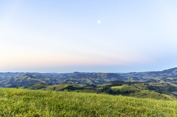Naklejka premium Montanhas do sul de minas - Divisa Socorro SP e Munhoz MG