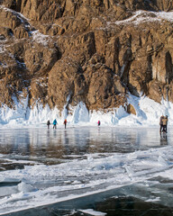 Fototapeta na wymiar Beautiful winter views of Lake Baikal