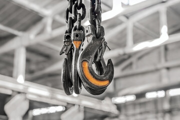 Lifting mechanism iron chain industrial plant equipment with a hoist moving hook