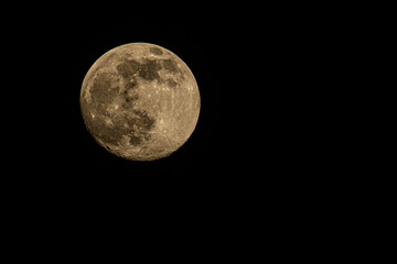 Vollmond am Nachthimmel