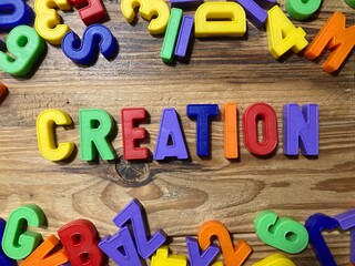 création (mot en français) / atelier créatif