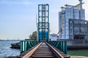 名古屋市　名古屋港跳上橋