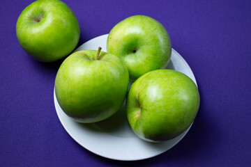 green apples in a bowl