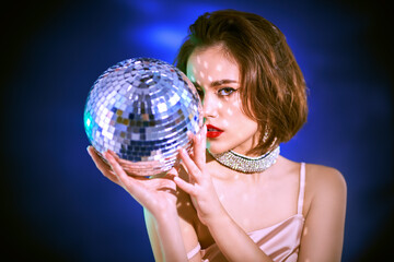 Naklejka premium party girl with shiny ball