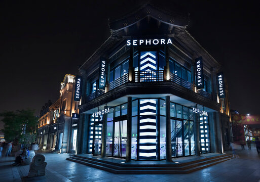 BEIJING-MAY 7. Sephora outlet. Sephora opened its first Chinese store in 2005. It has 133 stores across 47 towns in China. Global network: over 1,750 stores in 30 countries. Beijing, May 7, 2013.