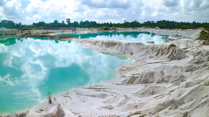 Beautiful scenery of Danau Kaolin Belitung in Perawas, Indonesia - obrazy, fototapety, plakaty