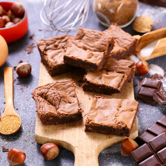 brownie- chocolate cake with ingredients