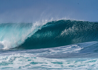 north shore pipeline hawaii