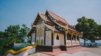 Naklejka premium Beautiful temple in thailand.