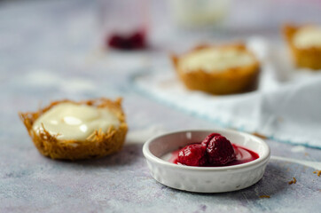 Raspberry with pudding on a bed of kadayif
