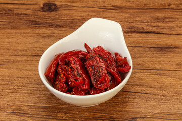 Dried tomato with olive oil