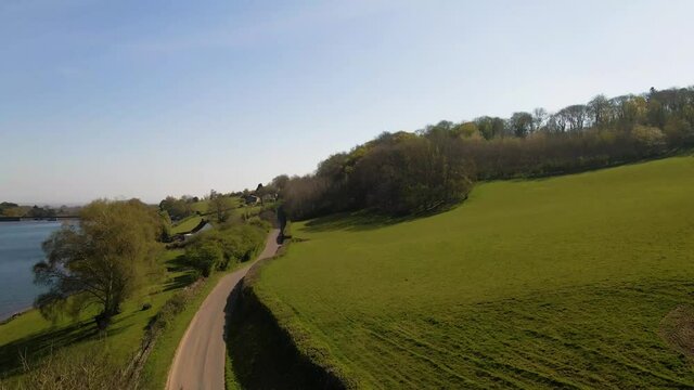 4K flying over hawkridge reservoir, drone raising in the air, 60fps.