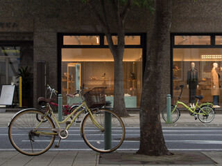 神戸の街角風景　自転車