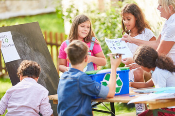 Children's group as volunteer environmentalists