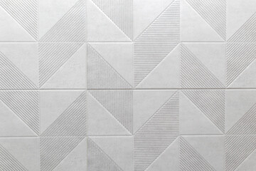 White diamond tiles in the bathroom