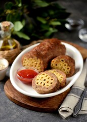 Meatloaf with parsley, smoked paparica and pasta.