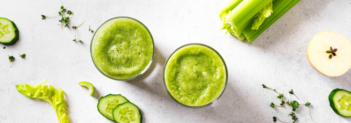 Green vegetable juice or smoothie