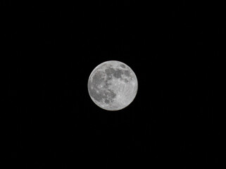Vollmond ueber Berlin