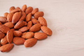 アーモンド