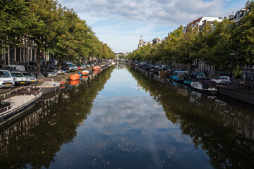 Fototapeta na wymiar AMSTERDAM CANAL