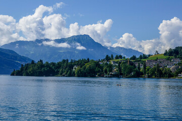 Fototapeta na wymiar Lake Lucerne Switzerland
