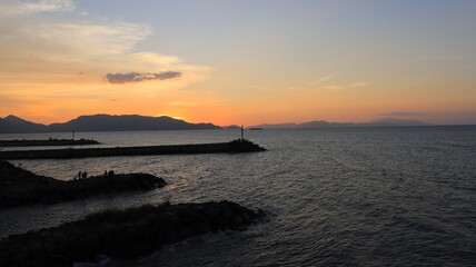 Naklejka premium Sunset at a bay